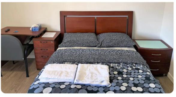 B&B Master Bedroom In Sidoni Home with 2 Queen Beds Abbotsford Buitenkant foto